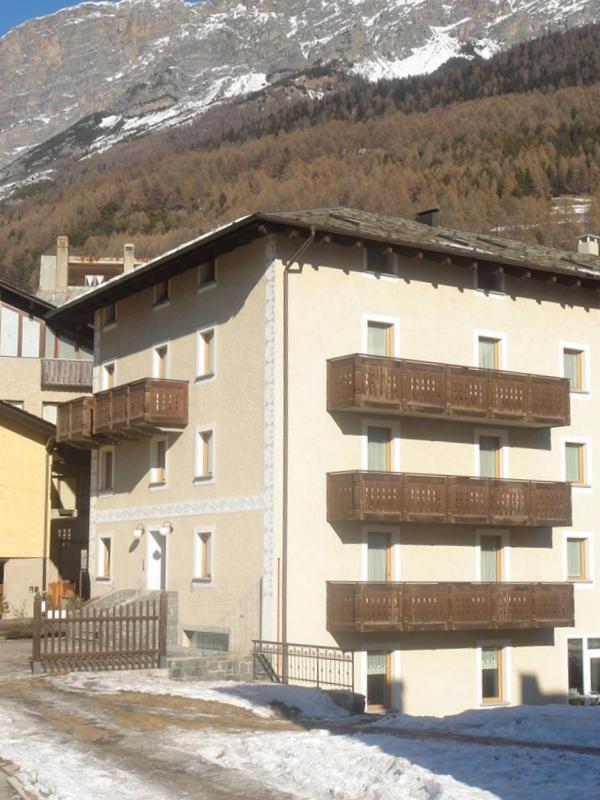 Hotel Derby Bormio Exterior foto