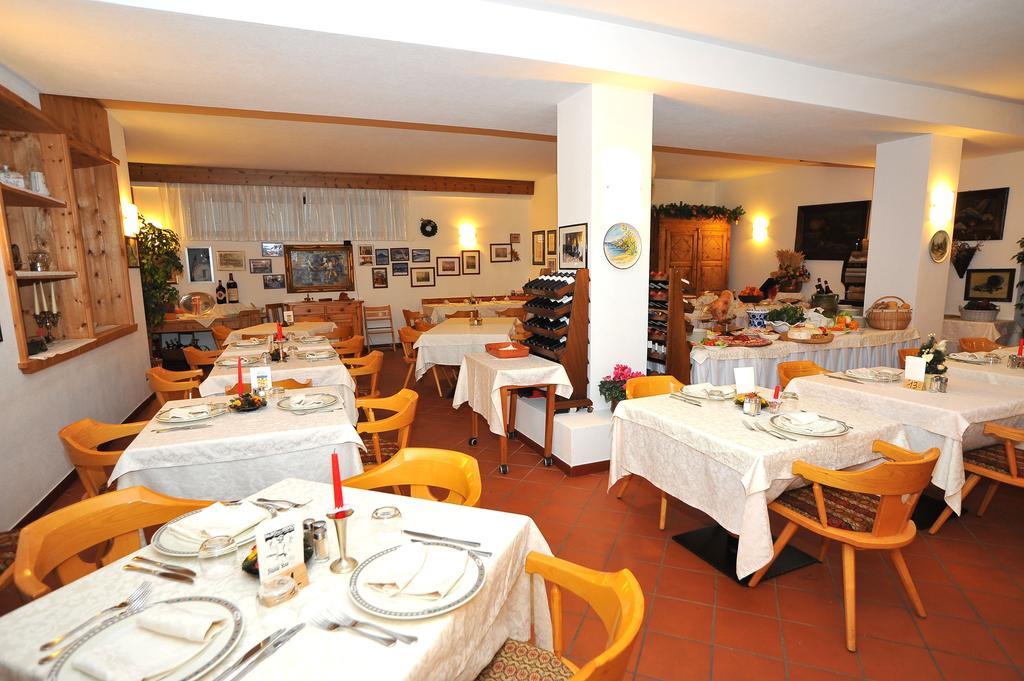 Hotel Derby Bormio Exterior foto